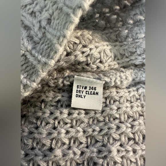 CAbi 346 100% Wool Cardigan Sweater Gray Chunky Cable Knit Pockets Long Length - Picture 7 of 8